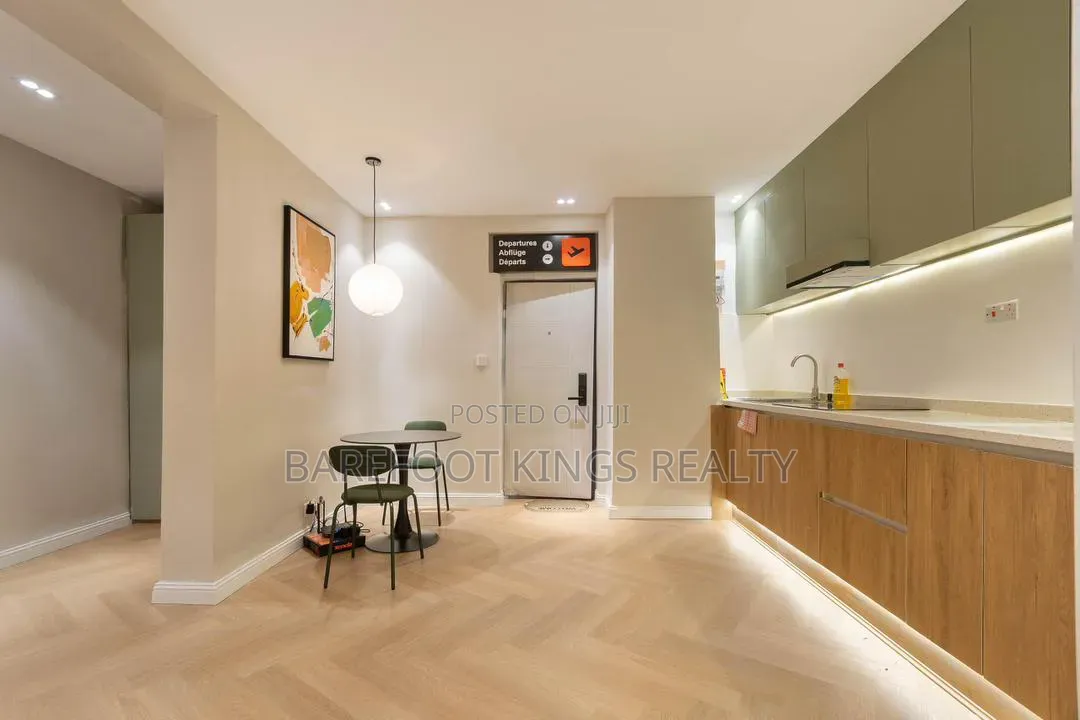 Luxury Studio Apartment