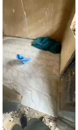 Studio Apartment in Fadeyi for rent
