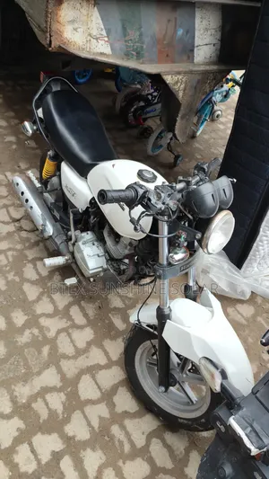 BMW C 400 GT 2023 White