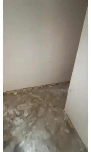 Mini Flat in Fadeyi for rent