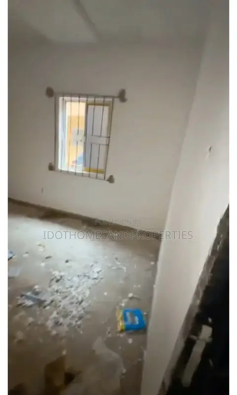 Mini Flat in Fadeyi for rent