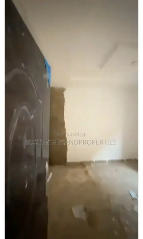 Mini Flat in Fadeyi for rent
