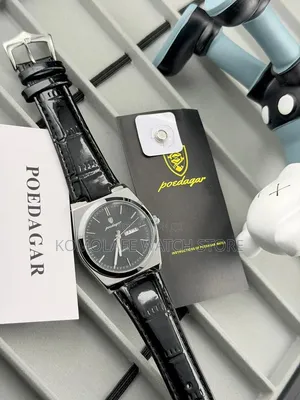 Poedagar Leather Watch