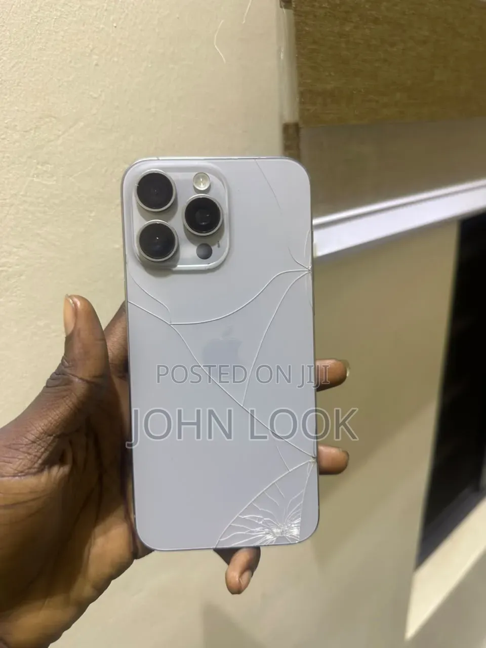 Apple iPhone 15 Pro Max 256 GB White