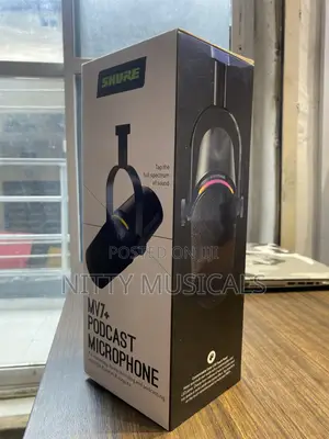 MV7+ Shure Podcast/Studio Dynamic Microphone