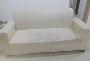 Modern 2sitter Sofa
