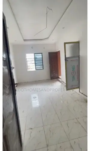 Studio Apartment in Shomolu for rent