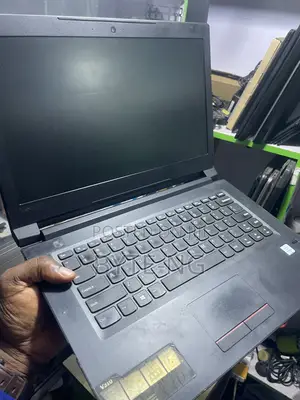 Laptop Lenovo V310 8GB Intel Core i5 SSD 256GB