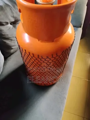 12.5kg Gas Cylinder With Regulator