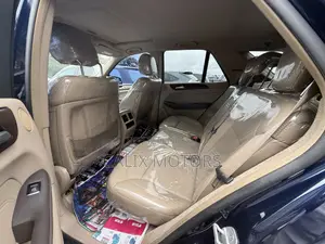 Mercedes-Benz M Class 2014 Blue