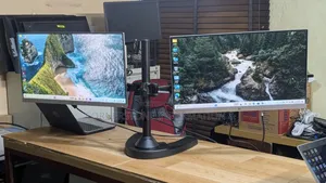 HP EliteDisplay E243 23.8-Inch