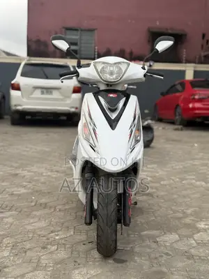Kymco 2015 White