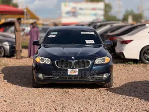 BMW 528i 2013 Blue