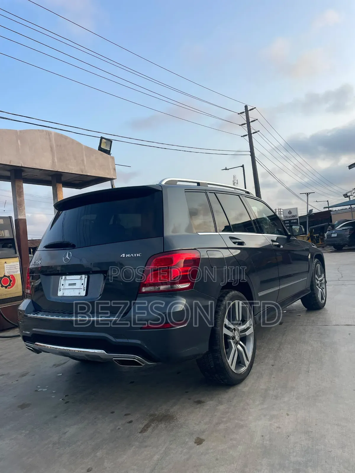 Mercedes-Benz GLK-Class 350 2014 Black