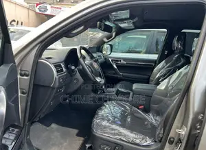 Lexus GX 460 AWD 2023 Brown
