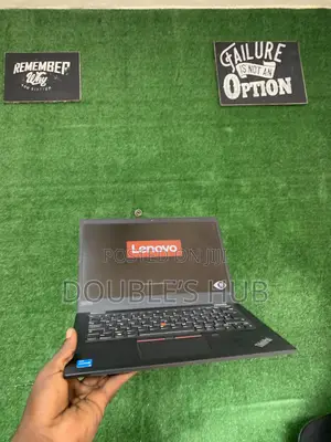 Laptop Lenovo ThinkPad L14 8GB Intel Core i3 SSD 256GB