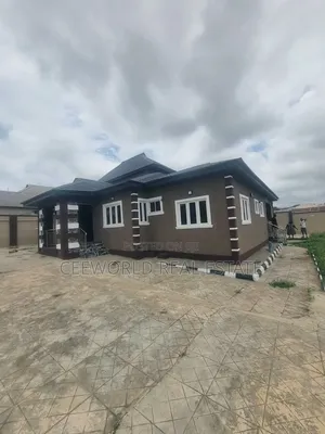 1bdrm Apartment in Asunle Tipper Garage, Akala Express for rent