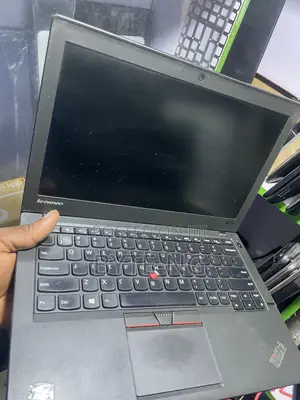 Laptop Lenovo ThinkPad X250 8GB Intel Core i5 HDD 500GB