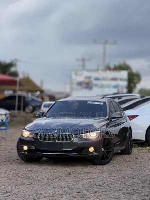 BMW 328i 2014 Gray