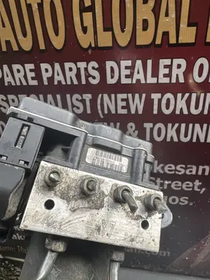 Toyota Venza 2011–2012 Original ABS Pump Available