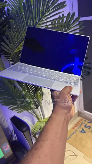 Laptop HP Envy 13 16GB Intel Core i7 SSHD (Hybrid) 512GB