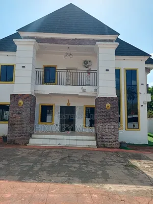 7bdrm Duplex in Best London City, Oshimili South for sale