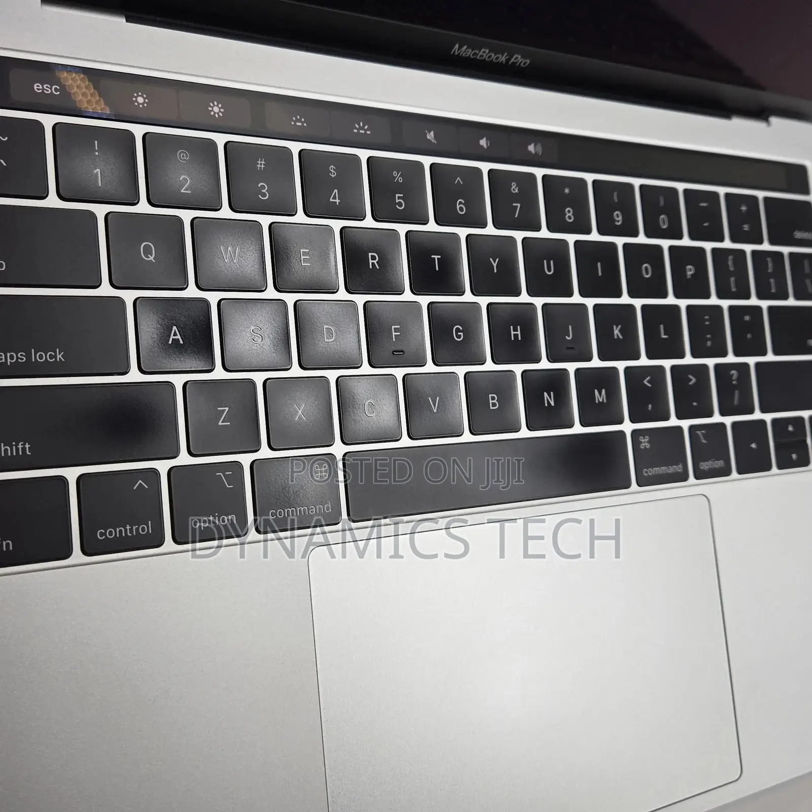 Laptop Apple MacBook Pro 2019 16GB Intel Core i5 SSD 256GB
