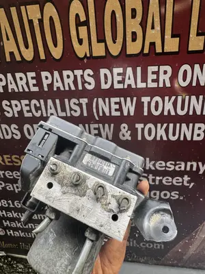 Toyota Venza 2011–2012 Anti-Lock Brake Module