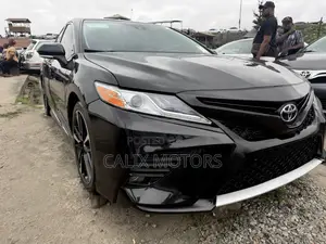 Toyota Camry 2019 Black
