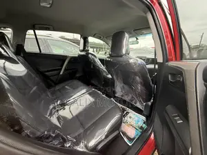 Toyota RAV4 2016 Red
