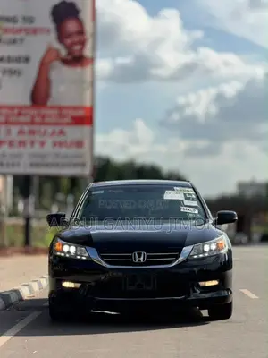 Honda Accord Touring V-6 4dr Sedan (3.5L 6cyl 6A) 2015 Black