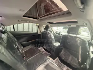 Lexus ES 2012 Silver