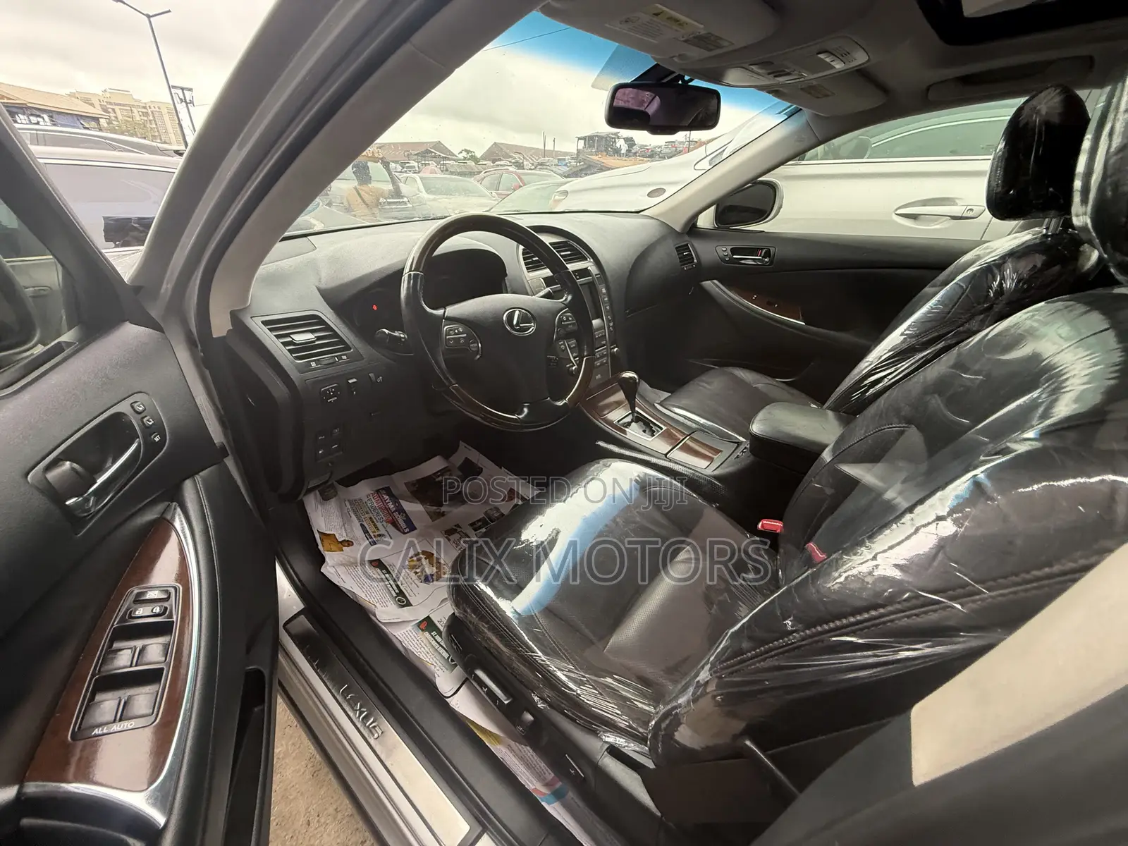 Lexus ES 2012 Silver