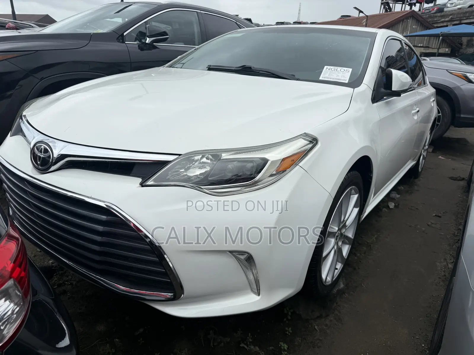 Toyota Avalon 2013 White