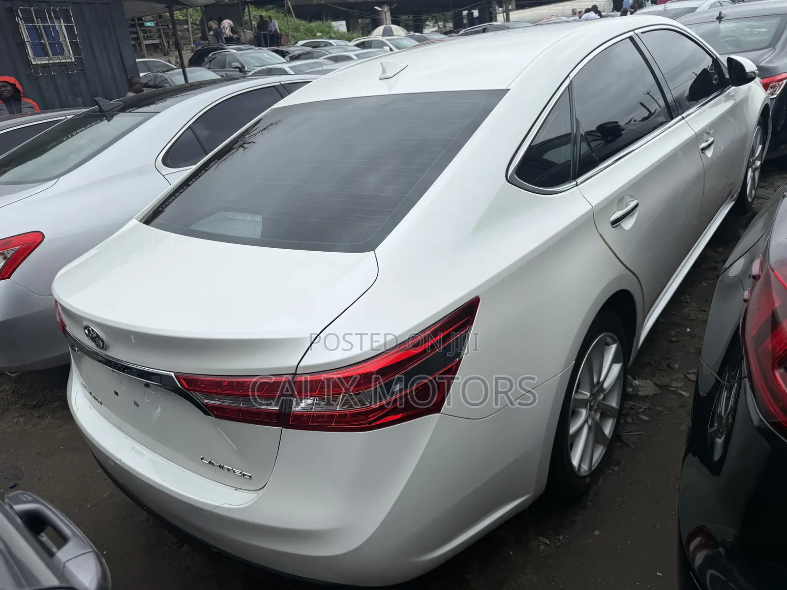 Toyota Avalon 2013 White