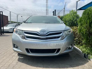 Toyota Venza 2015 Silver