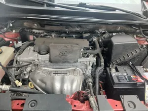 Toyota RAV4 2017 Red