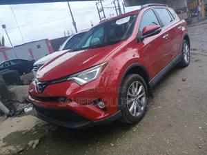 Toyota RAV4 2017 Red