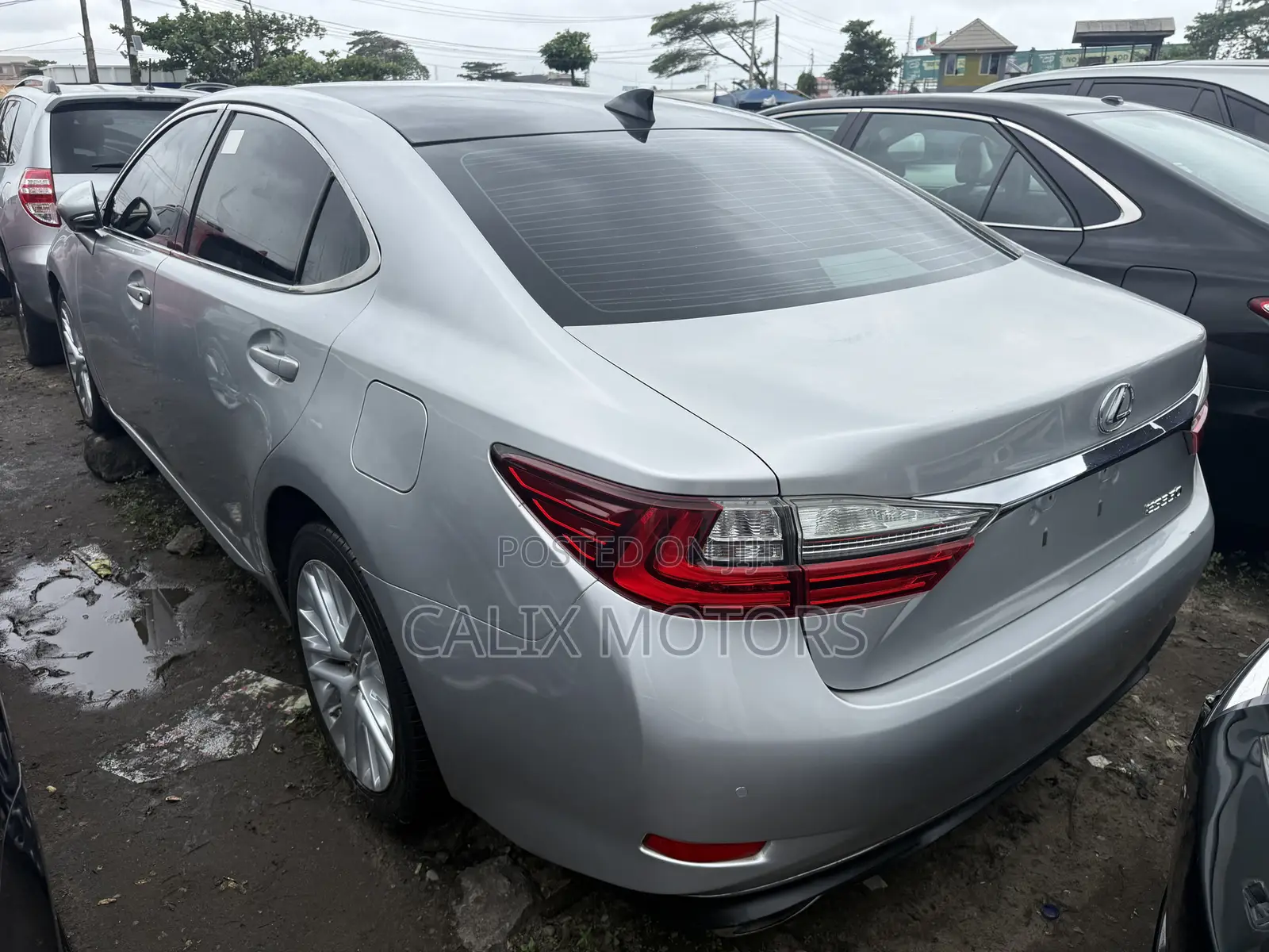Lexus ES 2016 Silver