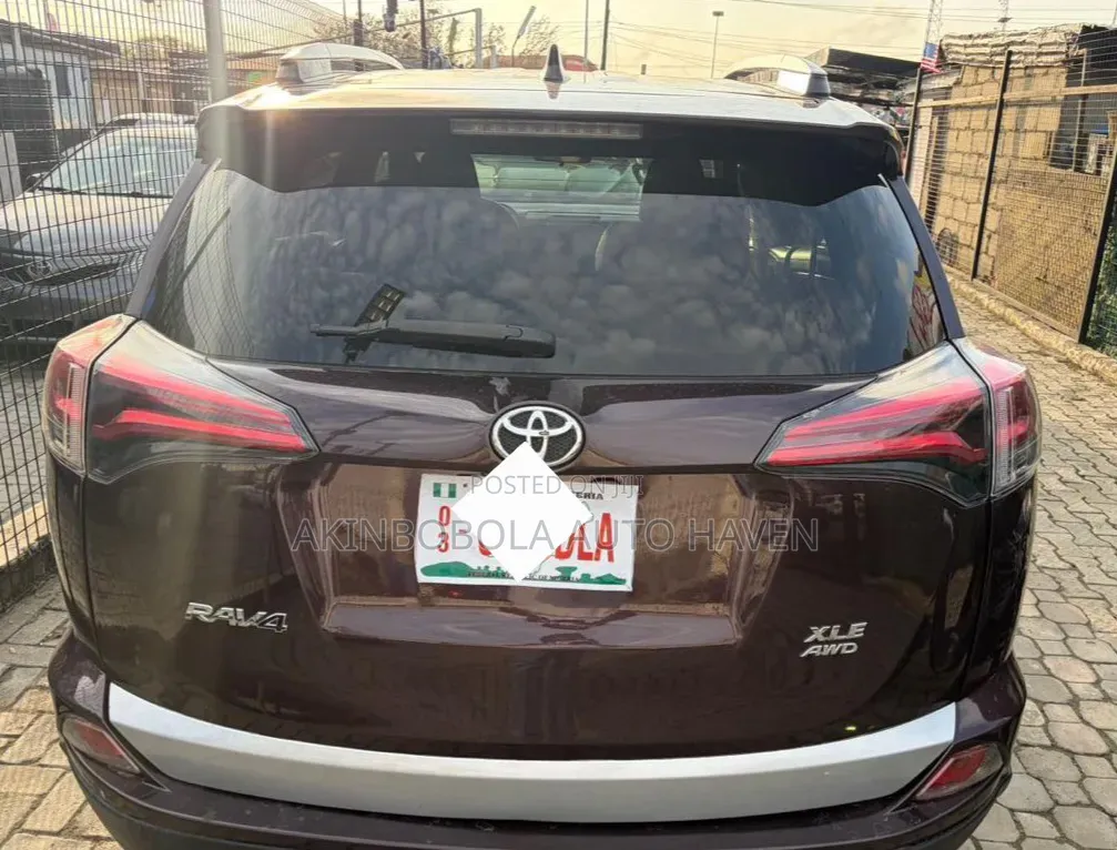 Toyota RAV4 2016