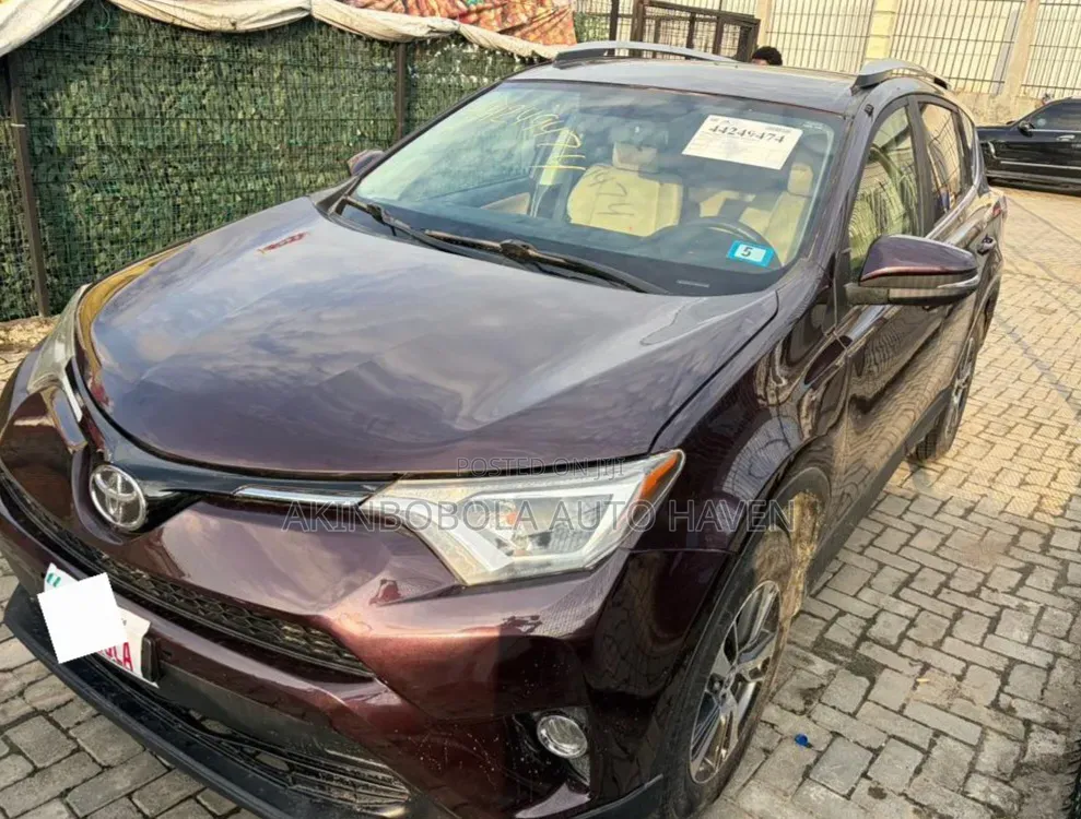 Toyota RAV4 2016