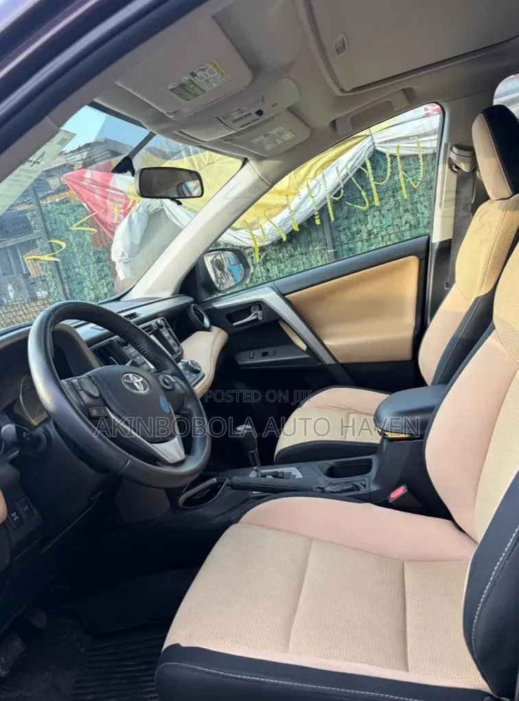 Toyota RAV4 2016