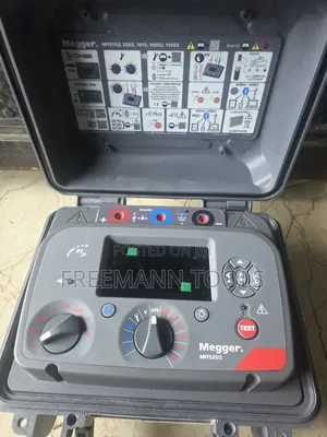 Megger MIT525/2 5Kv Insulation Tester