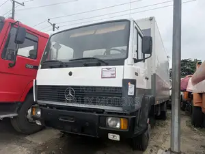 Foreign Used Mercedes-Benz 2006 White