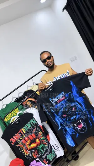 Men's Blue Panther Graphic T-Shirt | Liam Wears
