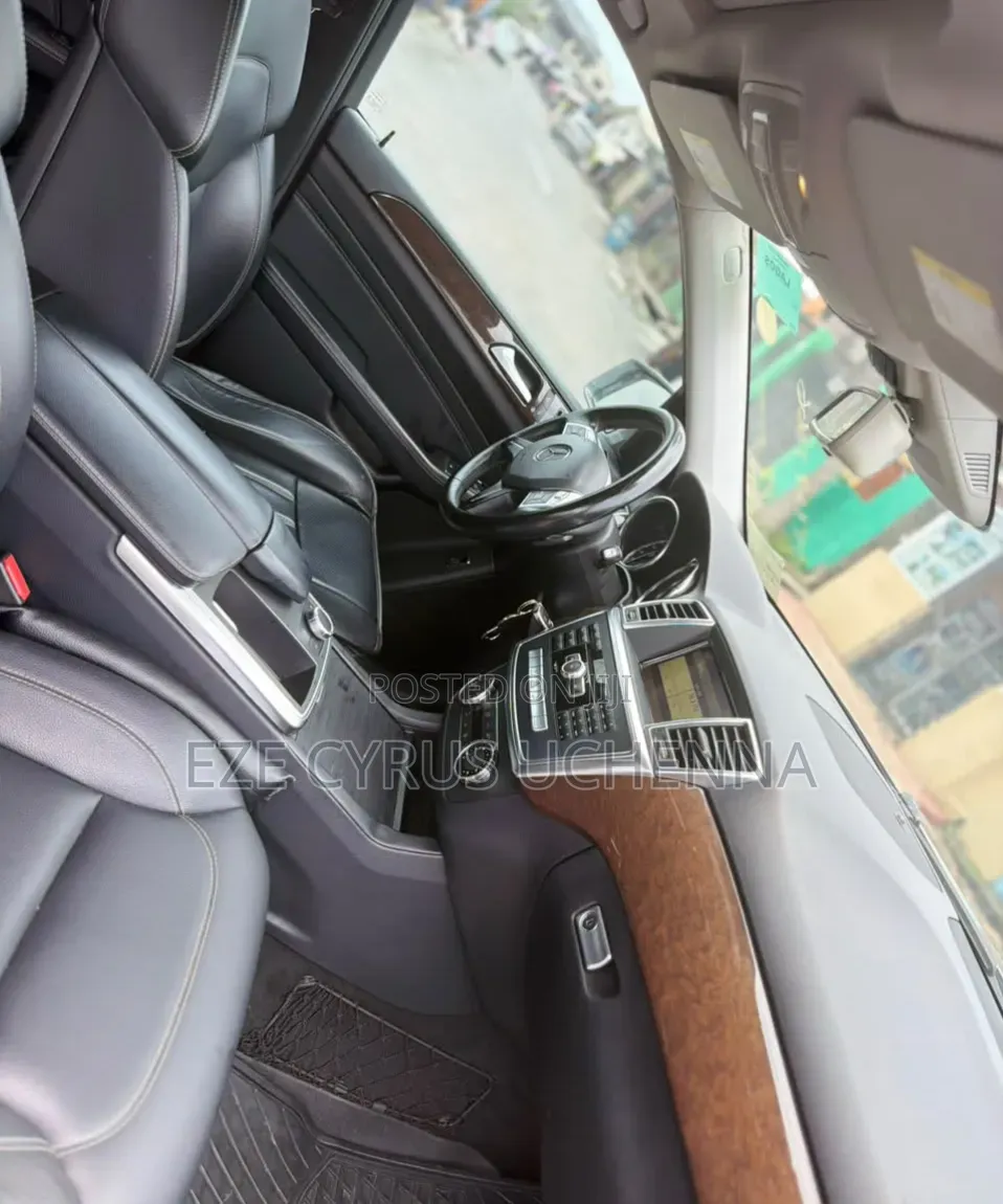 Mercedes-Benz M Class 2013 Silver