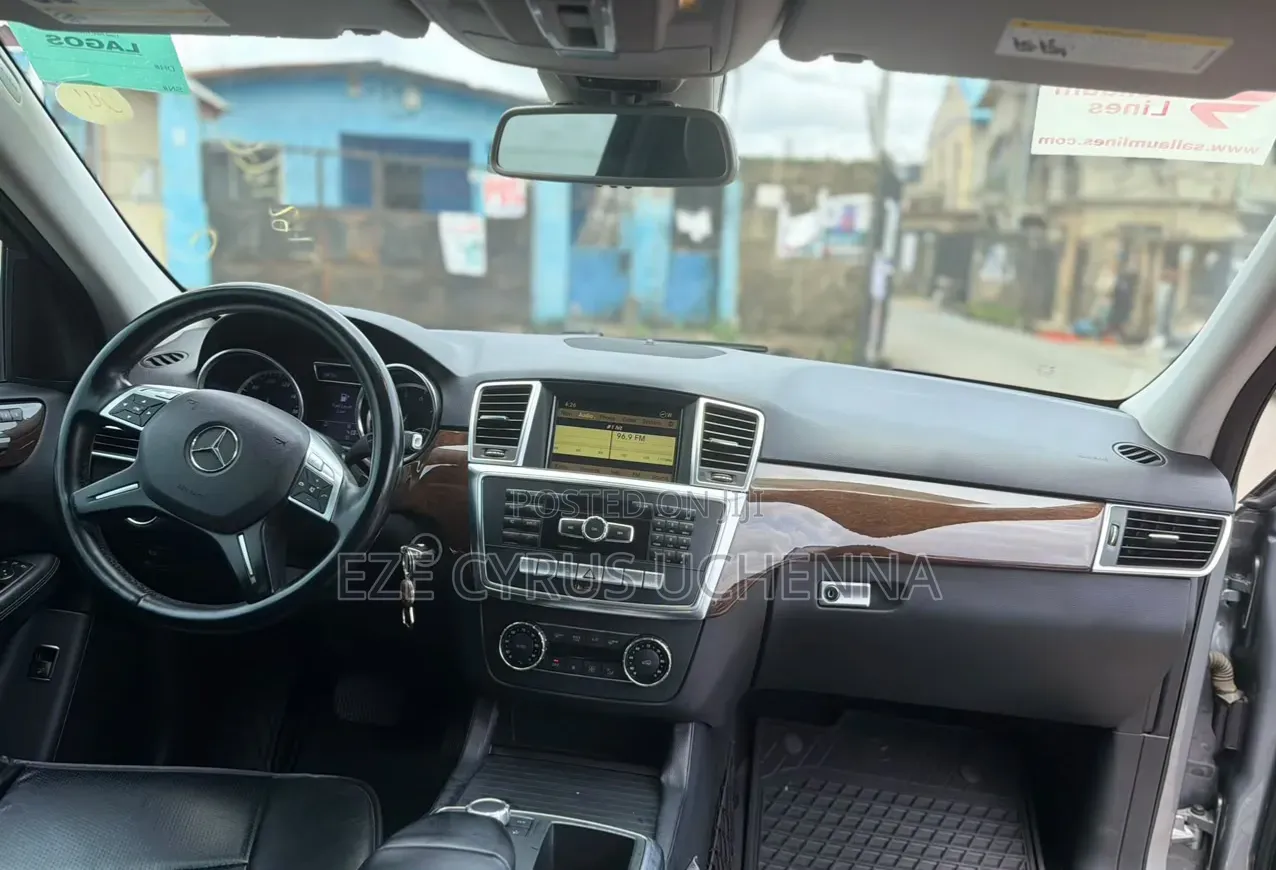 Mercedes-Benz M Class 2013 Silver