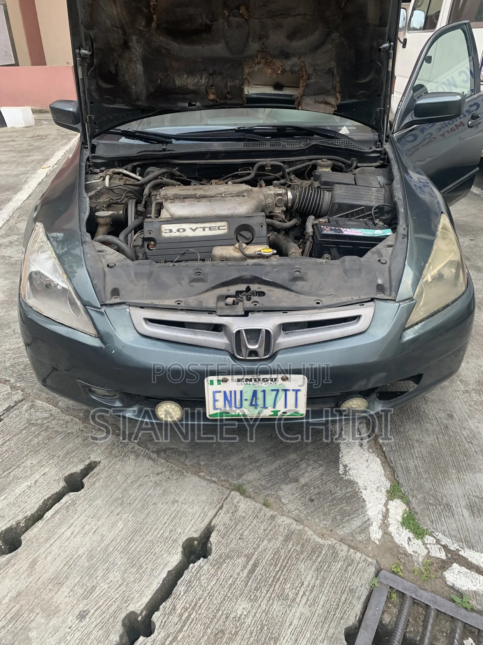 Honda Accord 2004 Gray