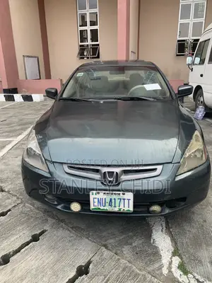 Honda Accord 2004 Gray
