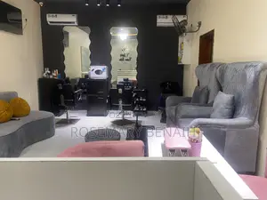 Serviced Luxury Salon for Rent